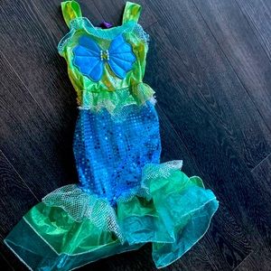 Kids mermaid costume 3T